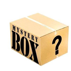 Women’s sweater Mystery box!